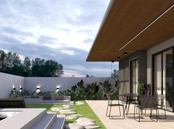 652381_ic5ukgTi844B2e4842sc_652381673df3e57d345.jpg · Casa elegante em condomínio junto à natureza.