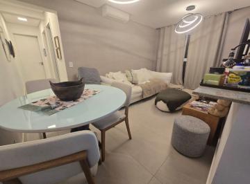Apartamento de 2 quartos, Santos · Apartamento com 2 quartos e 82 m² à venda em Aparecida