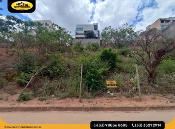 Terreno · 297m² · Lote com ótima localização à venda no Laranjeiras