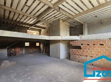 Comercial · 120m² · 1 Vaga · Loja à Venda em Campo Grande, Cariacica/ES