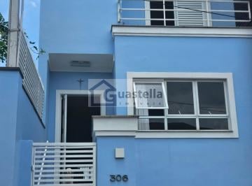 Casa · 250m² · 3 Quartos · 5 Vagas · Sobrado à Venda em Assunção, SBC: 3 Suítes, 250m², R$1.275.000