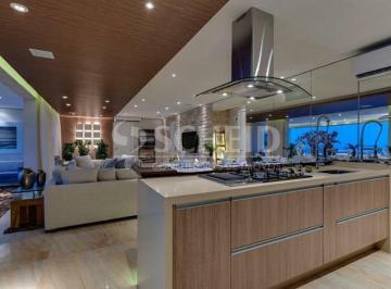 Apartamento · 288m² · 2 Quartos · 3 Vagas · Cobertura de Alto Padrão com Vista Panorâmica / Totalmente Reformada e Decorada