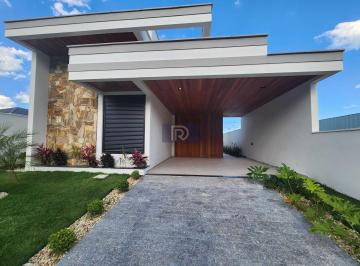 Casa · 127m² · 3 Quartos · 2 Vagas · Casa em Centro, São José/SC