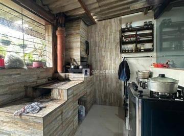 f7872af80ef40ea6ee4952627ff5aa6d45ff58a8 · Casa com 2 dormitórios à venda, 160 m² por R$ 218.000,00 - Cruzeiro do Sul - Varginha/MG