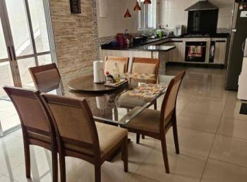 28940e04618f722cca885f7ec5a64b75b8e54143 · Casa com 3 dormitórios (2 suítes) à venda, 182 m² por R$ 800.000 - Vila Maringá - Jundiaí/SP