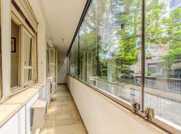 Apartamento · 124m² · 3 Quartos · 2 Vagas · Apartamento com 3 quartos e 124m² à venda em Petrópolis, Porto Alegre. Rua Coronel Corte Real, Petró
