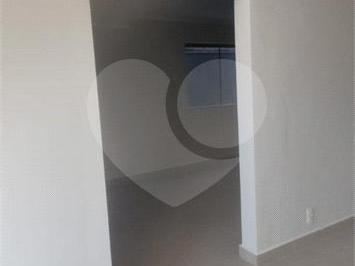 Comercial · 203m² · 8 Vagas · Salão Comercial à venda em Nova Aliança - SP