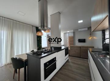Casa · 140m² · 3 Quartos · Belíssimo Sobrado Moderno - Alto Padrão em Condomínio Fechado em São José dos Pinhais