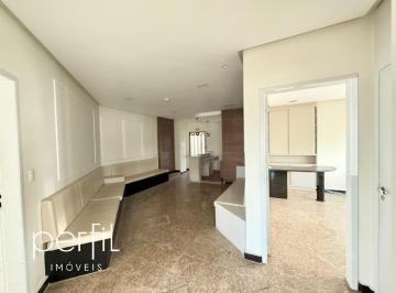 Foto 02 · Sala comercial com 3 salas internas à venda no bairro Centro com 91m2, com recepção e copa de apoio