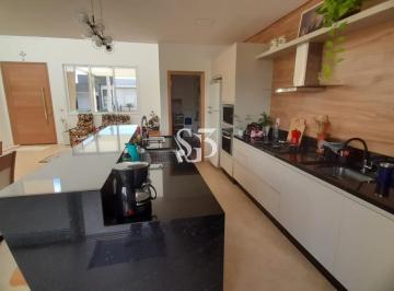 Foto 01 · Impecável residência de alto padrão com 3 suítes na Vila Monte Alegre, Paulínia-SP: 195m², 4 vagas. 