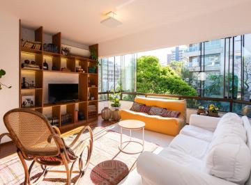 Apartamento · 121m² · 3 Quartos · 2 Vagas · Apartamento com 3 Quartos à venda, 122m² - Petrópolis
