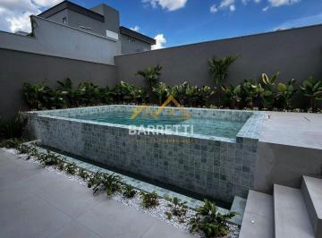 Casa · 240m² · 3 Quartos · Casa à venda - no Parque Universitário