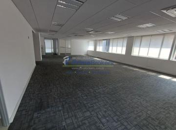 Comercial · 200m² · 3 Vagas · Excelente Sala Comercial Ampla Com 3 Vagas de Garagens  Na Av Paulista e Próximo Metro Brigadeiro. E
