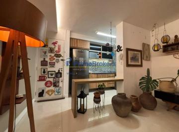 Apartamento · 69m² · 2 Quartos · 1 Vaga · Apartamento andar Alto 2 Dorms 1 Suíte 1 Vaga no Jardim Prudência SP.