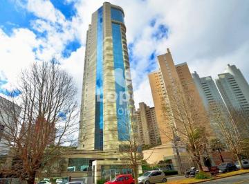 Apartamento de 4 quartos, Curitiba · Apartamento Residencial no Campo Comprido.