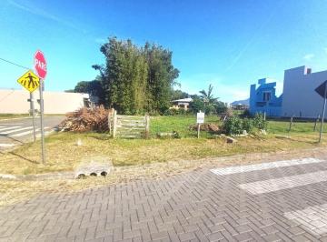 Terreno · Terrreno residencial para até 3 unidades próximo de todo comércio local!