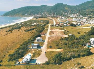 Terreno · Loteamento Mares de Garopaba I Praia da Gamboa I Garopaba  - Apenas 200 metros do mar!