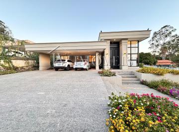 Casa de 6 quartos, Águas Claras · Casa Park Way Qd. 12 - Avalia permuta - aceita Financiamento