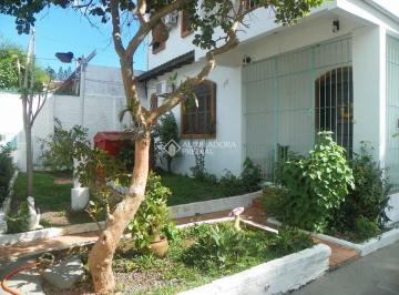 749296_i35z31F_74929668ee5b73eaec5.jpg · Casa com 6 quartos e 2 suítes no bairro Vila Nova