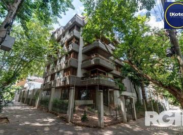 Apartamento · 140m² · 3 Quartos · 2 Vagas · Apartamento Reformado! Com 3 dorm, sendo 1 suíte, 2 vagas na Rua Corte Real.