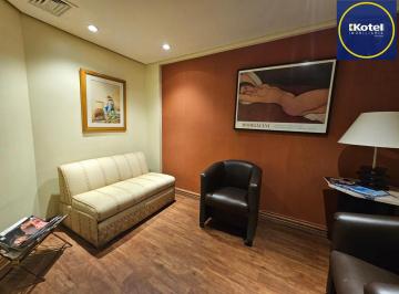 Comercial · 47m² · 2 Quartos · 1 Vaga · Sala comercial a 1 quadra do Parcão