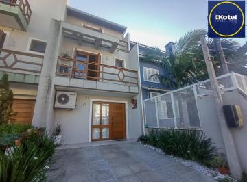 Casa · 115m² · 3 Quartos · 2 Vagas · Casa no bairro Hípica - 3 dormitórios