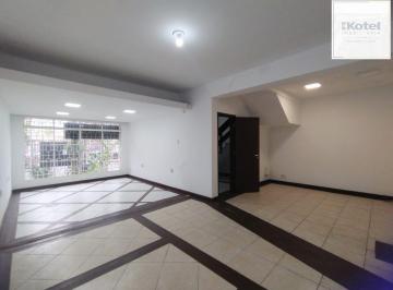 Casa · 244m² · 3 Quartos · 3 Vagas · Casa à venda - em Menino Deus