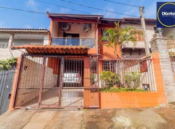 Casa · 125m² · 3 Quartos · 2 Vagas · Casa de 3 dormitórios à venda Bairro Rubem Berta - Porto Alegre