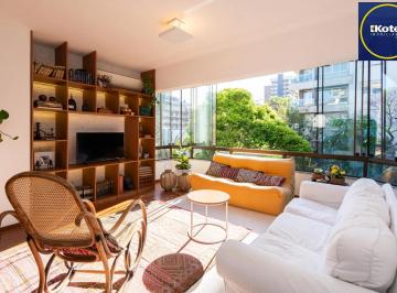 Apartamento · 122m² · 3 Quartos · 2 Vagas · Apartamento com 3 Quartos à venda, 122m² - Petrópolis