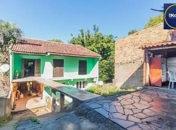 Casa · 251m² · 5 Quartos · 2 Vagas · Casa de 5 dormitórios à venda no Bairro Bom Jesus - Porto Alegre