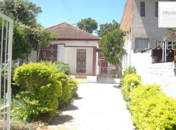 Casa · 124m² · 2 Quartos · 2 Vagas · Vende Casa térrea com ótimo pátio - Ótima localização próximo do Hospital Concei