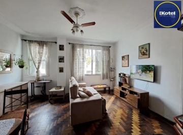 Apartamento · 88m² · 3 Quartos · Apartamento 3 dorm. 4º Distrito