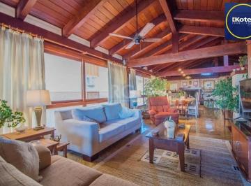 Apartamento · 670m² · 5 Quartos · 2 Vagas · Apartamento duplex em Petropolis