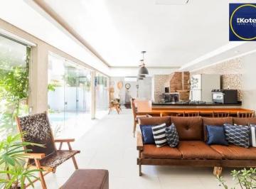 Casa · 344m² · 4 Quartos · 3 Vagas · Casa à venda - na Chácara das Pedras