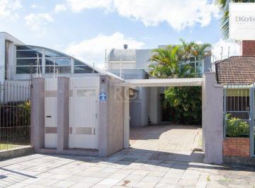 Casa · 287m² · 4 Quartos · 3 Vagas · Casa à venda - em Teresópolis
