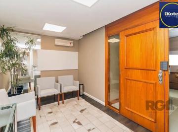 Comercial · 139m² · Excelente sala comercial de 140m² no centro.