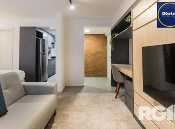 Apartamento · 37m² · 1 Quarto · Imóvel em excelente localização no Centro de Porto Alegre, sendo uma opção ideal