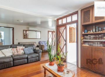 Casa · 287m² · 4 Quartos · 2 Vagas · Casa com 4 dormitórios no bairro Gloria