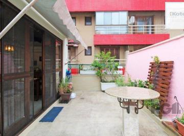 Apartamento · 134m² · 3 Quartos · 2 Vagas · Excelente cobertura de 134m² com 3 dormitórios e 2 vagas.