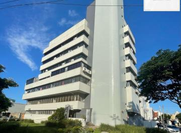 Comercial · 48m² · 1 Quarto · 1 Vaga · Excelente Sala Comercial de 48 m² com garagem, prédio com portaria presencial! V