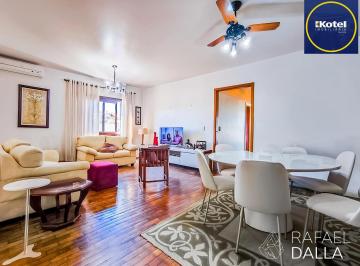 Apartamento · 115m² · 3 Quartos · 1 Vaga · Apartamento de 3 dormitórios com suíte, vaga e portaria 24h na Protásio Alves