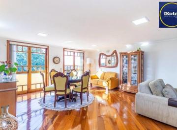Casa · 247m² · 3 Quartos · 5 Vagas · Casa à venda - em Teresópolis