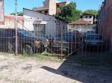 Terreno · 300m² · Terreno com 300m² no Jardim Carvalho