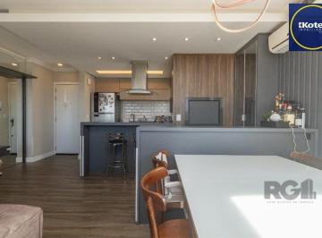 Apartamento · 82m² · 3 Quartos · 2 Vagas · Apto 3 dormitórios, transformado em 2 com suíte e closet enorme, 2 vagas de gara