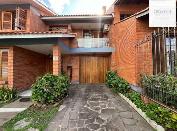 Casa · 228m² · 4 Quartos · 3 Vagas · Casa com piscina a venda em Ipanema