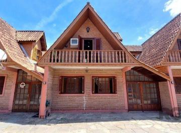 Casa · 135m² · 3 Quartos · 2 Vagas · Casa à venda - na Glória