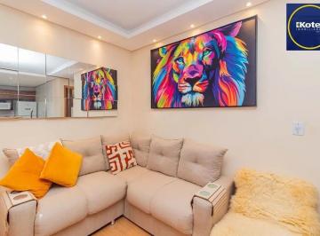 Apartamento · 40m² · 2 Quartos · 1 Vaga · Apartamento com 2 dormitórios e vaga no Morro Santana