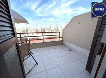 Apartamento · 75m² · 2 Quartos · 1 Vaga · Cobertura no Jardim Botânico de 2 dormitórios e vaga semi mobiliada