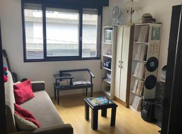 Apartamento · 65m² · 2 Quartos · 1 Vaga · Apartamento de 2 dormitórios, sala, cozinha, banheiro, área de serviço com vaga