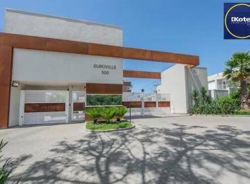 241683.jpg · Casa à venda - na Vila Nova